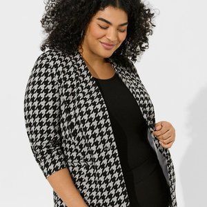 TORRID Lightweight Ponte Longline Blazer - NWOT